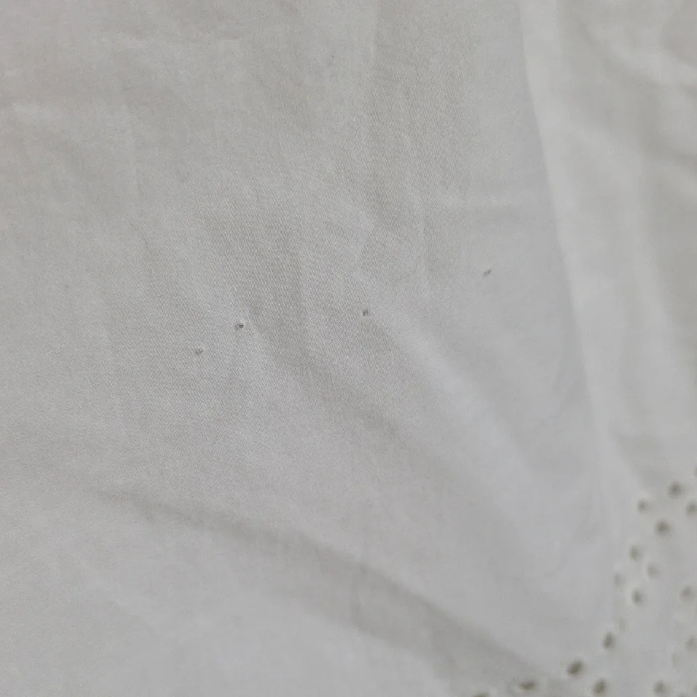 Madewell White Cotton Eyelet Embroidery Camp Shirt Shrunken Fit Scallop Hem XS - Picture 9 of 11